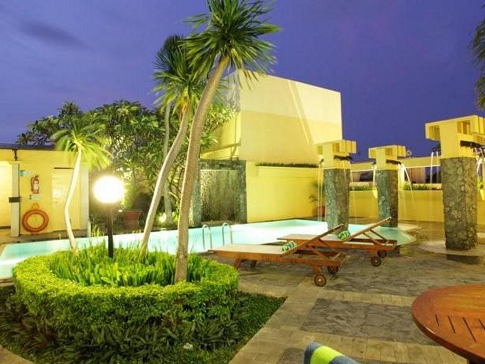 Отель Ibis Malioboro Джокьякарта Экстерьер фото